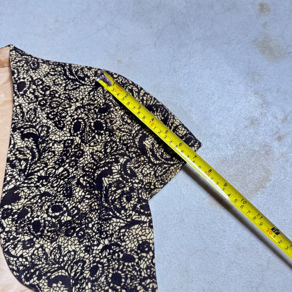 Vintage Gold Black Lace Print Cropped Shrug Bolero Jacket - Picture 5 of 6